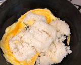 【ピリ辛】キムチにんにく炒飯作り方2写真