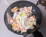豚バラ肉とWネギの塩焼きうどん作り方5写真