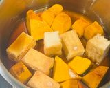 出汁がしみる◎かぼちゃと厚揚げの和風煮物作り方3写真
