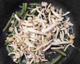 チーズ入り絹揚げと根菜ときのこの甘辛煮作り方2写真