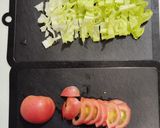 ロメインレタスとトマトのスープ作り方1写真