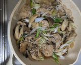 豚肉と大根としめじと長ネギの炒め物作り方6写真