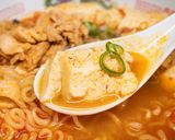 豚肉とキムチと豆腐の辛ラーメン作り方10写真