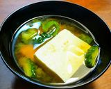 ゴーヤ・ピーマン・豆腐のお味噌汁作り方4写真
