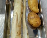 ウドとじゃがいものお味噌汁作り方2写真