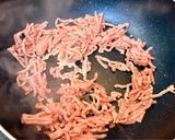 豚ミンチともやしにら麻婆炒め作り方1写真