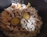 鶏むね肉の節約炊き込みご飯作り方1写真