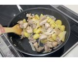 鶏もも肉とじゃがいものカルボナーラ風★動画あり★作り方20写真