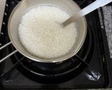 手も汚さない⭐︎絶妙な塩加減の白おにぎり作り方1写真