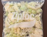 大根とりんごを米麹で漬けるデザートサラダ作り方3写真