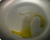 餃子の皮で♫簡単チーズスティック作り方3写真