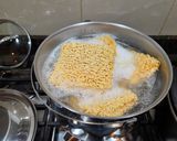 タイラーメンママトムヤムクン味焼きそば作り方7写真