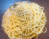 あみ海老と帆立と鰯油漬けとバジルのパスタ作り方13写真
