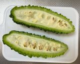 ゴーヤと茹でどりのサラダ作り方1写真