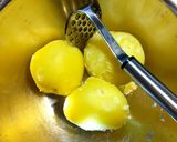 ポテトサラダ　生きくらげ佃煮と赤いピスタチオ作り方1写真