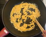 【お弁当にも】牛そぼろと炒り卵の2色丼作り方1写真