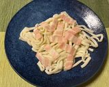 レンジで5分！茹でうどんのコク旨カルボ風うどん作り方2写真