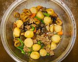 ワンボールレンジ、豚肉と竹輪の里芋煮！作り方4写真