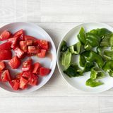 トマトでさっぱり♪豚こまとピーマンの生姜醤油炒め作り方2写真