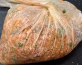 手間要らず♪ニラとなめ茸の豚つくねバーグ作り方1写真