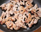 豚とニラのにんにく辛味噌スタミナ炒め😋🍚作り方4写真