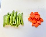 スナップえんどうと人参のゴママヨ和え作り方1写真