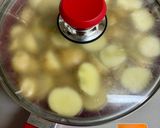 新じゃがと豚ミンチのそぼろ煮♪作り方2写真