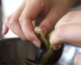 ナスのぬか漬けと蒸し豚の和え物作り方3写真