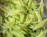鶏ささみとキュウリともやしのあえもの作り方4写真
