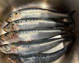 圧力鍋で🐟塩麹とにんにくのアンチョビ風作り方1写真