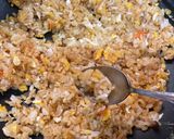 残った炊き込みご飯は炒飯に変身♪作り方5写真