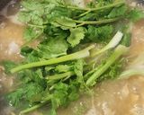酸っぱ辛い♪豚玉肉豆腐☆パクチースープ鍋作り方2写真