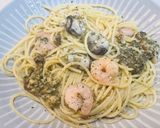冷凍海老と牡蠣のジェノベーゼパスタ作り方3写真