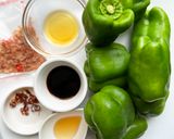 食材ひとつ常備菜〜丸ごとピーマンの甘辛煮作り方1写真