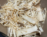 エリンギとしめじのカレー炒め作り方1写真