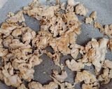 筍の水煮を使わずキノコで！青椒肉絲風作り方3写真