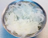 新玉ねぎと茗荷のおかか梅ぽん作り方2写真