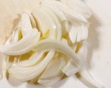 ハムと天かすと玉ねぎのみそ汁作り方1写真