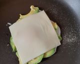 目玉焼きにぐるっと♪アボチートースト作り方5写真