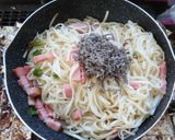 ベーコンと青唐辛子の炒めうどん塩昆布・魚醤風味作り方9写真