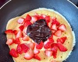 苺とチョコクリームの贅沢❤︎パンケーキ作り方4写真