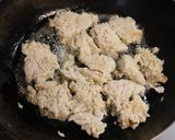 鶏ミンチとピーマンとトマトの味噌炒め作り方3写真