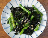 わかめとしし唐のごま油炒め作り方4写真