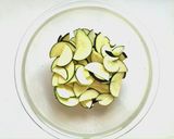 😊スパイスカレーの副菜に♪ズッキーニのアチャール作り方3写真