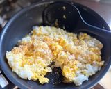 夏はさっぱり!ズボラな梅干しの炒飯作り方5写真