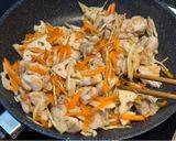 炒飯感覚で、炊き込みごはん風かしわめし♩作り方3写真