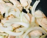 鶏肉と玉ネギのシンプルあまから炒め作り方1写真