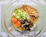 簡単ランチ!キャベツとキノコのお好み焼き作り方5写真