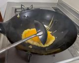 新玉ねぎの甘みを味わう、新玉ねぎ炒飯作り方3写真