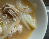 簡単★鶏肉と玉ねぎの味噌バタースープ作り方4写真
